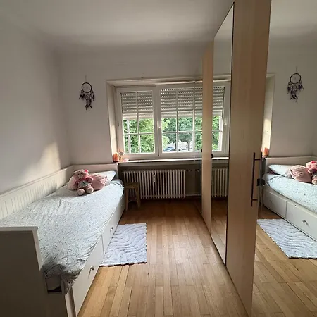 Bed & Breakfast Beautiful Private - In A Family Where 2 People Live In A Prime Area Of Luxembourg By