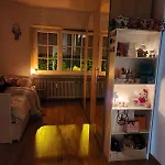 Beautiful Private - In A Family Where 2 People Live In A Prime Area Of Bed & Breakfast 3*