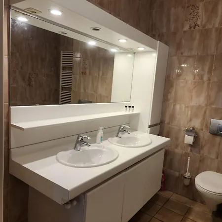 Beautiful Private - In A Family Where 2 People Live In A Prime Area Of Bed & Breakfast Luxembourg By