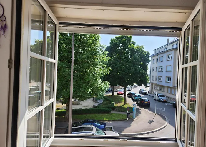 住宿加早餐酒店 Beautiful Private - In A Family Where 2 People Live In A Prime Area Of 3*