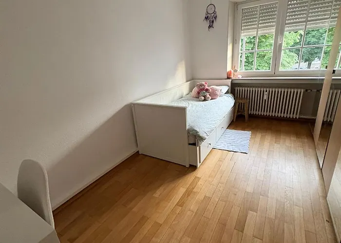 Beautiful Private - In A Family Where 2 People Live In A Prime Area Of ベッド・アンド・ブレックファスト