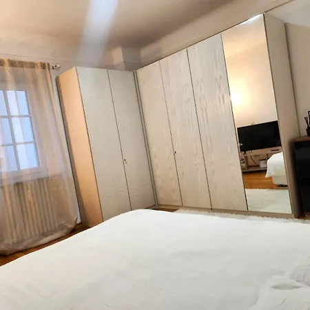 Bed & Breakfast Beautiful Private - In A Family Where 2 People Live In A Prime Area Of Luxemburg